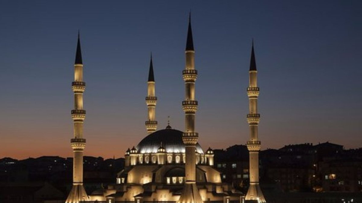 Bugün iftar kaçta, ne zaman? 21 Şubat Salı günü il il iftar saatleri: İstanbul, Ankara, İzmir…