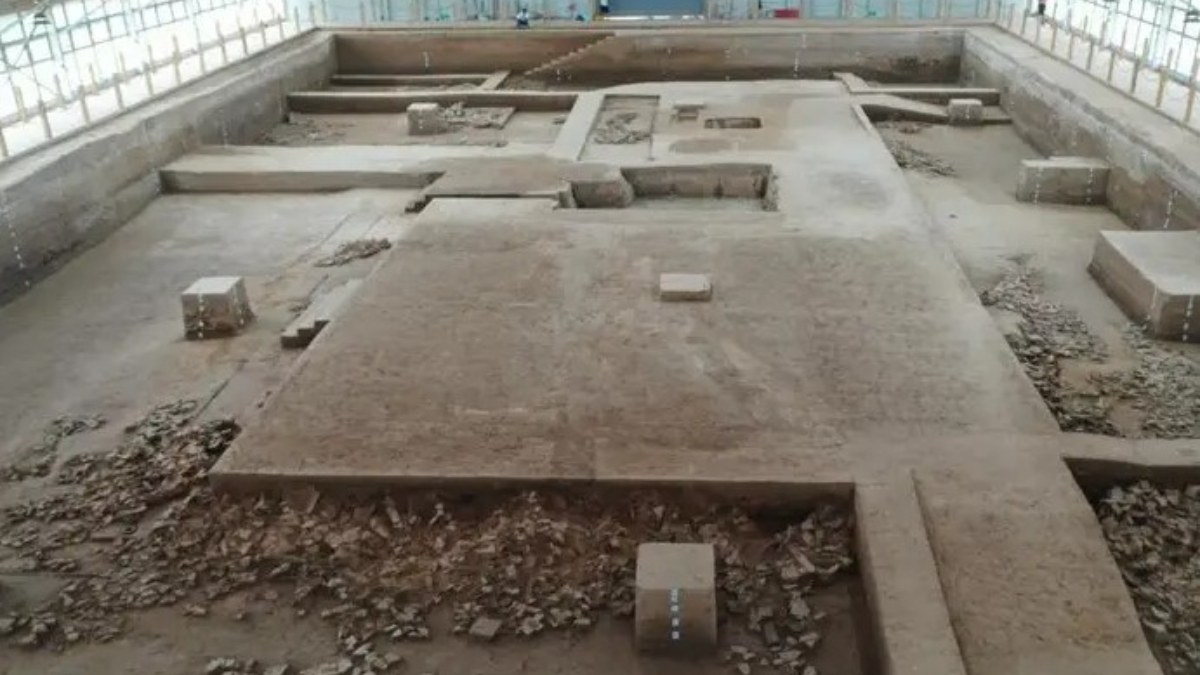 Çin'de 2 bin 400 yıllık sifonlu tuvalet bulundu