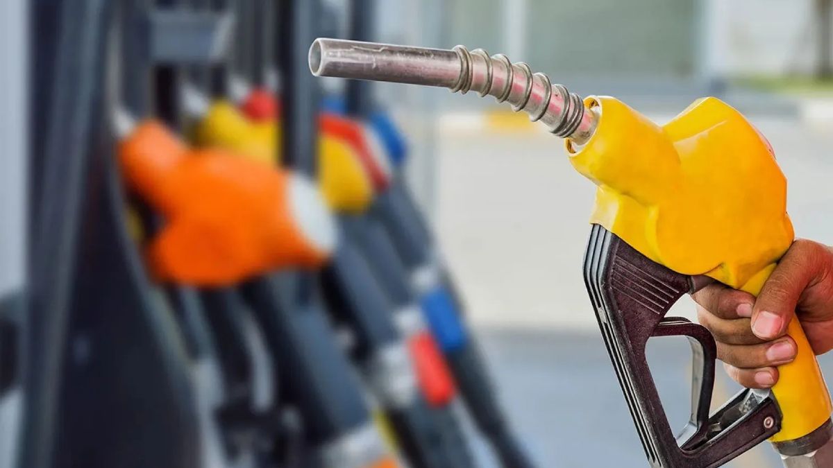 AKARYAKITTA TABELA DEĞİŞİYOR! Benzine indirim mi geliyor? 22 Şubat Çarşamba benzin, motorin ve LPG fiyatları