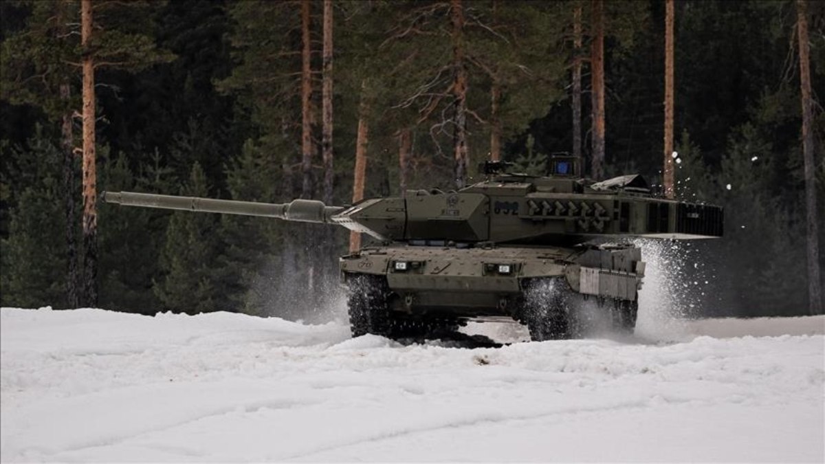 Finlandiya Ukrayna’ya 3 Leopard tankı verecek