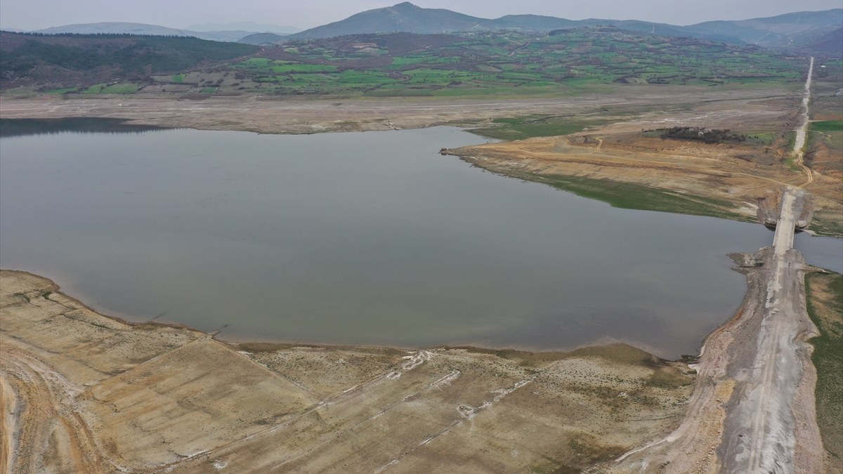 Balıkesir'in içme suyu kaynağı İkizcetepeler Barajı'nda su seviyesi yüzde 23 ölçüldü