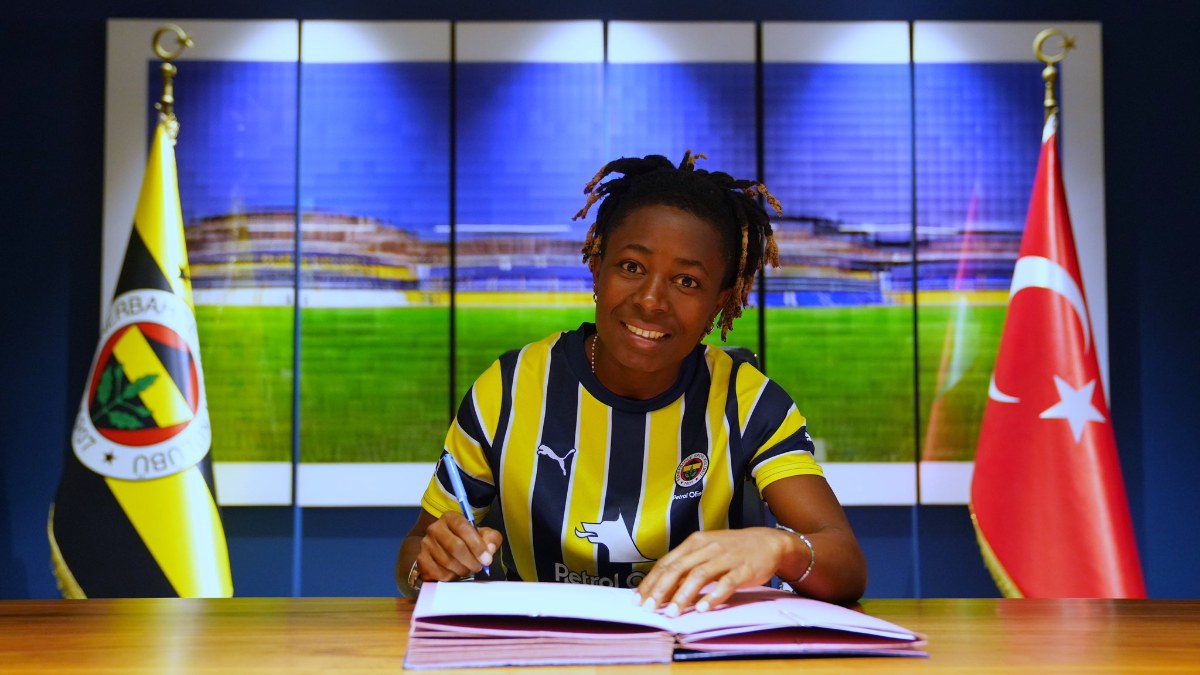 Fenerbahçe Kadın Futbol Takımı, Alice Kusi'yi kadrosuna kattı