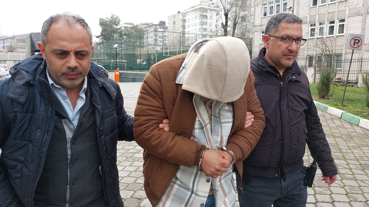Samsun'daki depremzedenin bileziklerini çalan eski uzman çavuş cezaevine gönderildi