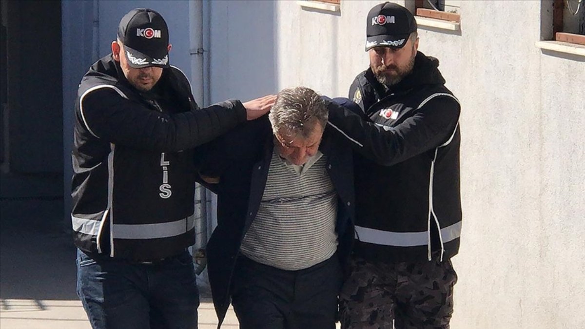 Adana'da tutuklanan müettahit KKTC'de yakalanmasının ardından ziyarete gittiğini savundu