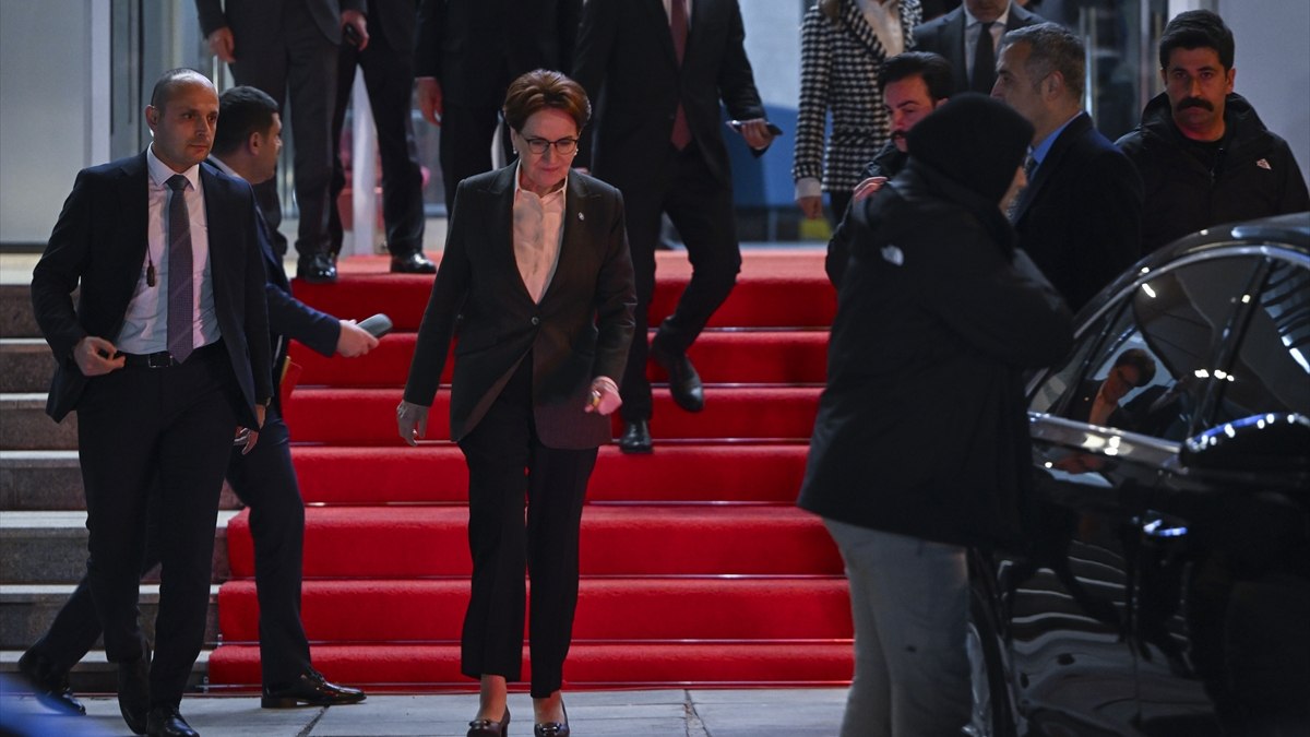 İyi Parti'de GİK Meral Akşener başkanlığında toplandı