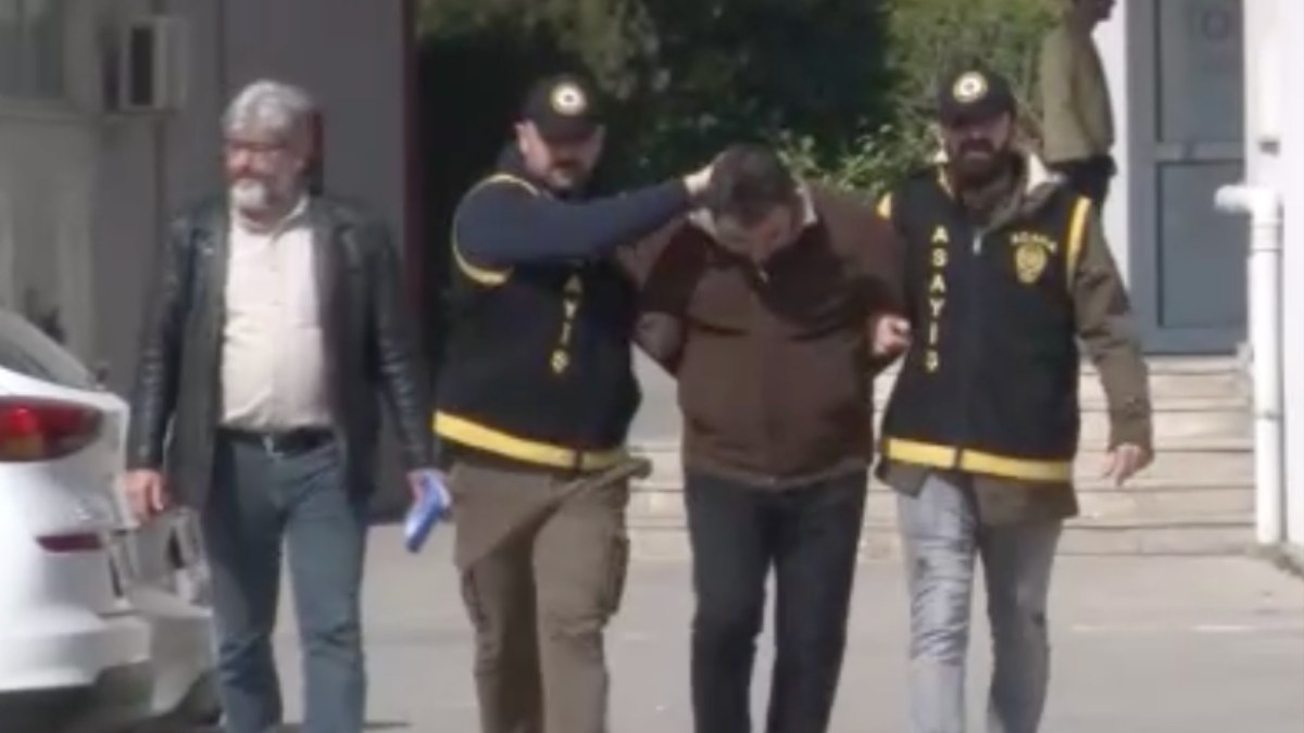 Adana'da tartıştığı kişileri öldüren baba ve oğlu tutuklandı