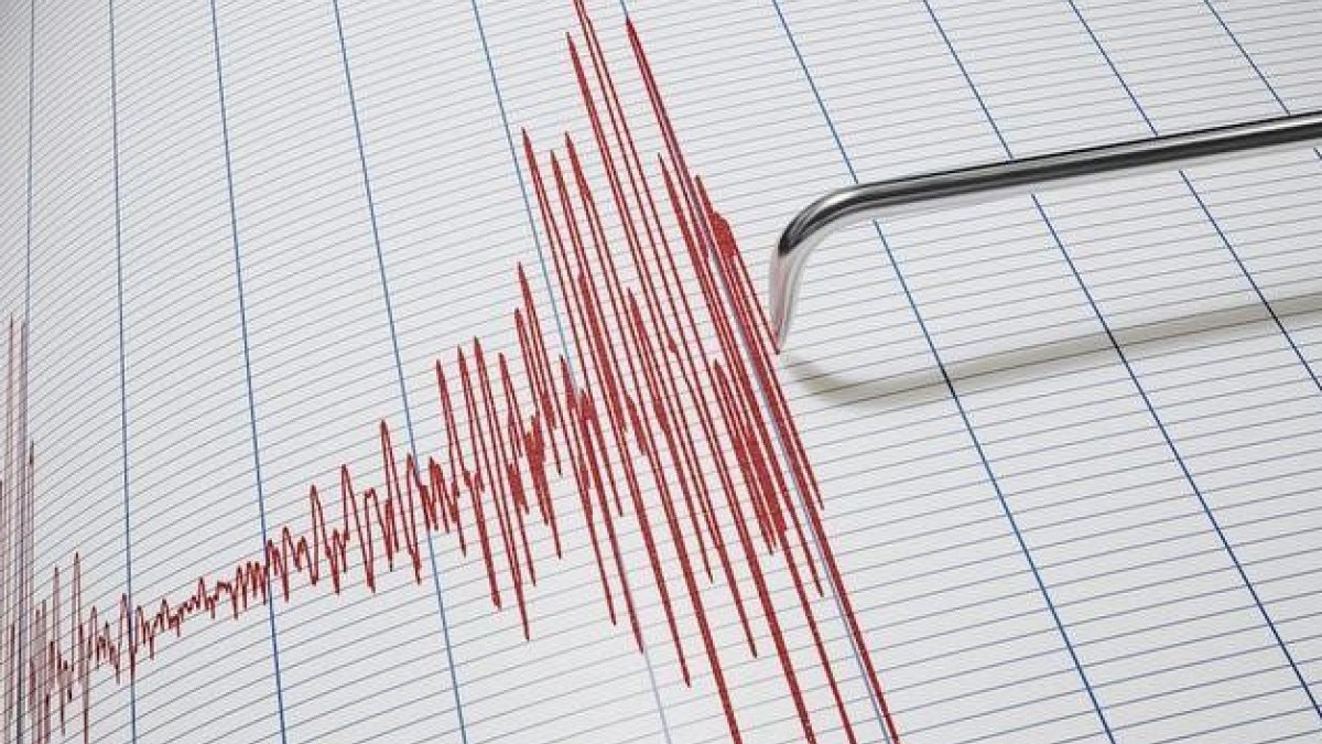 SON DAKİKA DEPREM! Diyarbakır, Kaledibi-Hani'de 4.0  büyüklüğünde deprem meydana geldi..