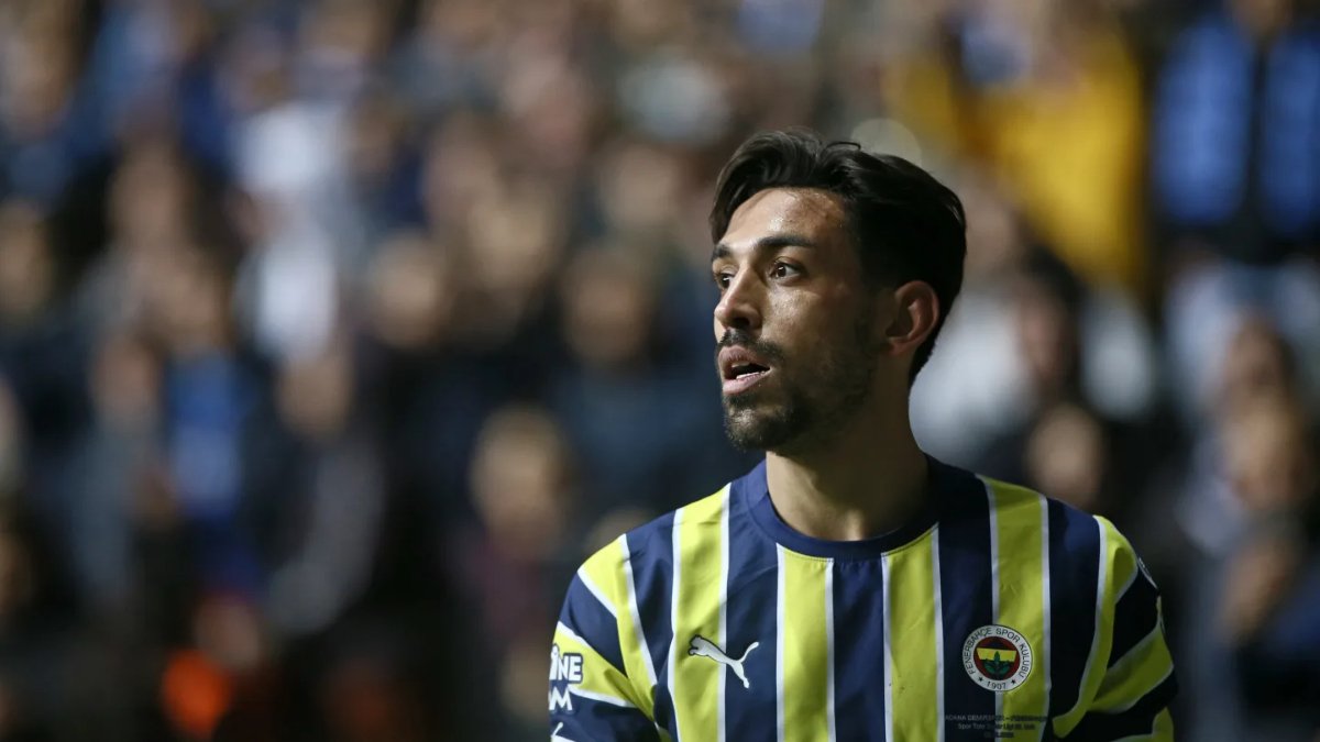 Fenerbahçe'de İrfan Can Kahveci tepkilerin odağında