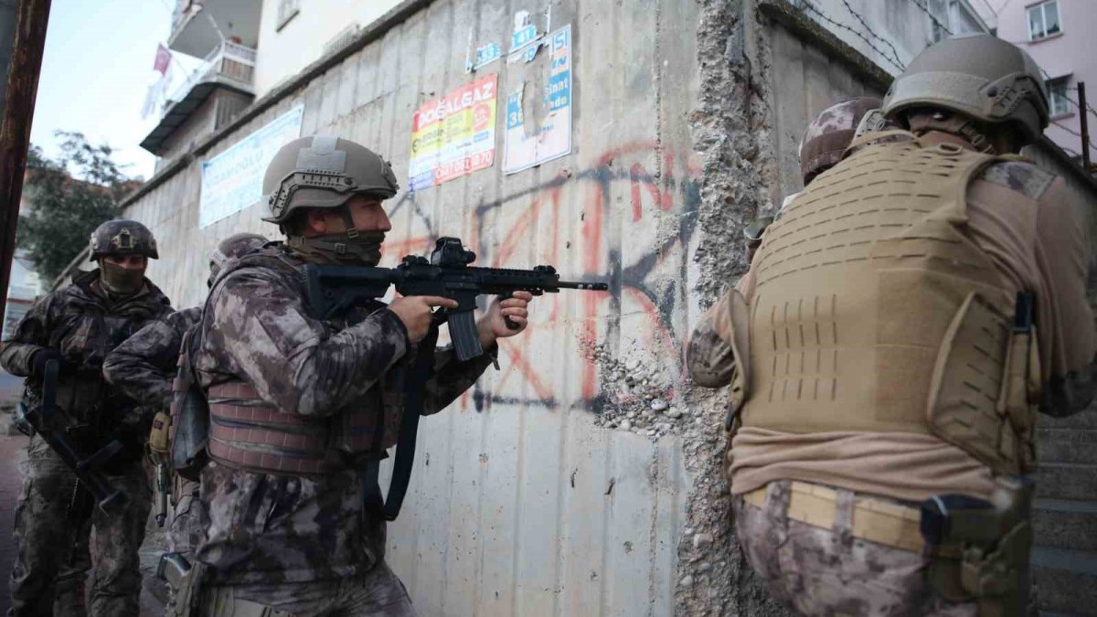 Mersin’de PKK operasyonu: 11 gözaltı kararı