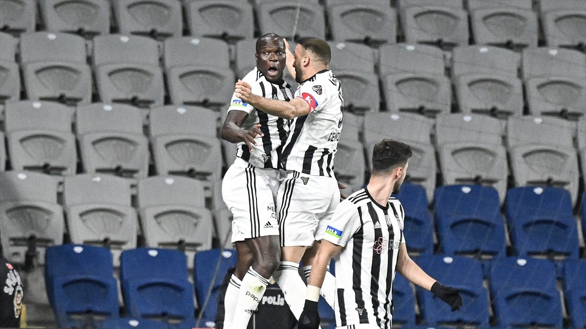 Beşiktaş, Başakşehir deplasmanında kazandı