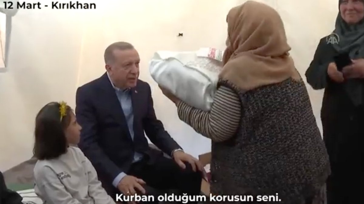 Hatay'da Fahrettin Koca'nın görüştüğü Çeşminaz Teyze, Cumhurbaşkanı Erdoğan ile buluştu