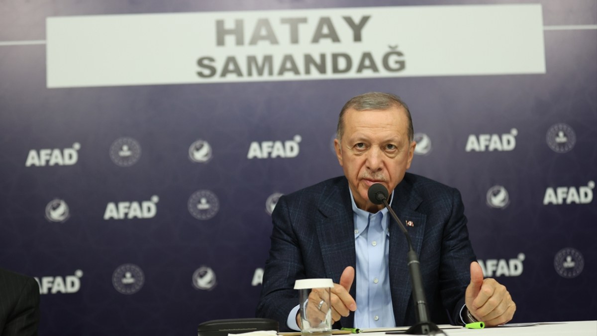 Cumhurbaşkanı Erdoğan, CHP'li Özel'den kazandığı tazminatı AFAD'a bağışladı