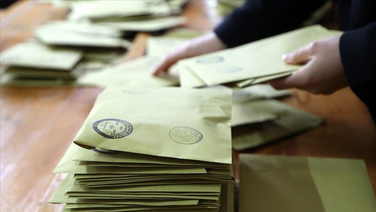 Kaç kişi oy kullanacak? 2023 Seçmen sayısı açıklandı mı?