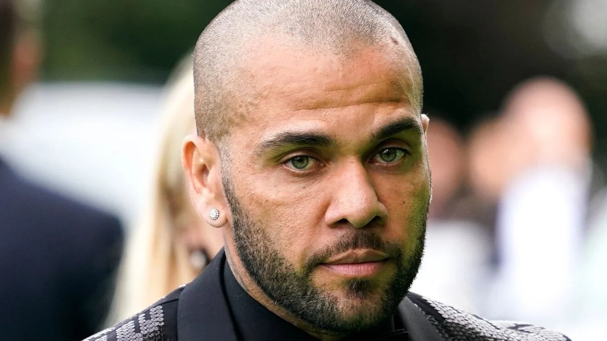 Dani Alves, cezaevinde açlık grevine başladı