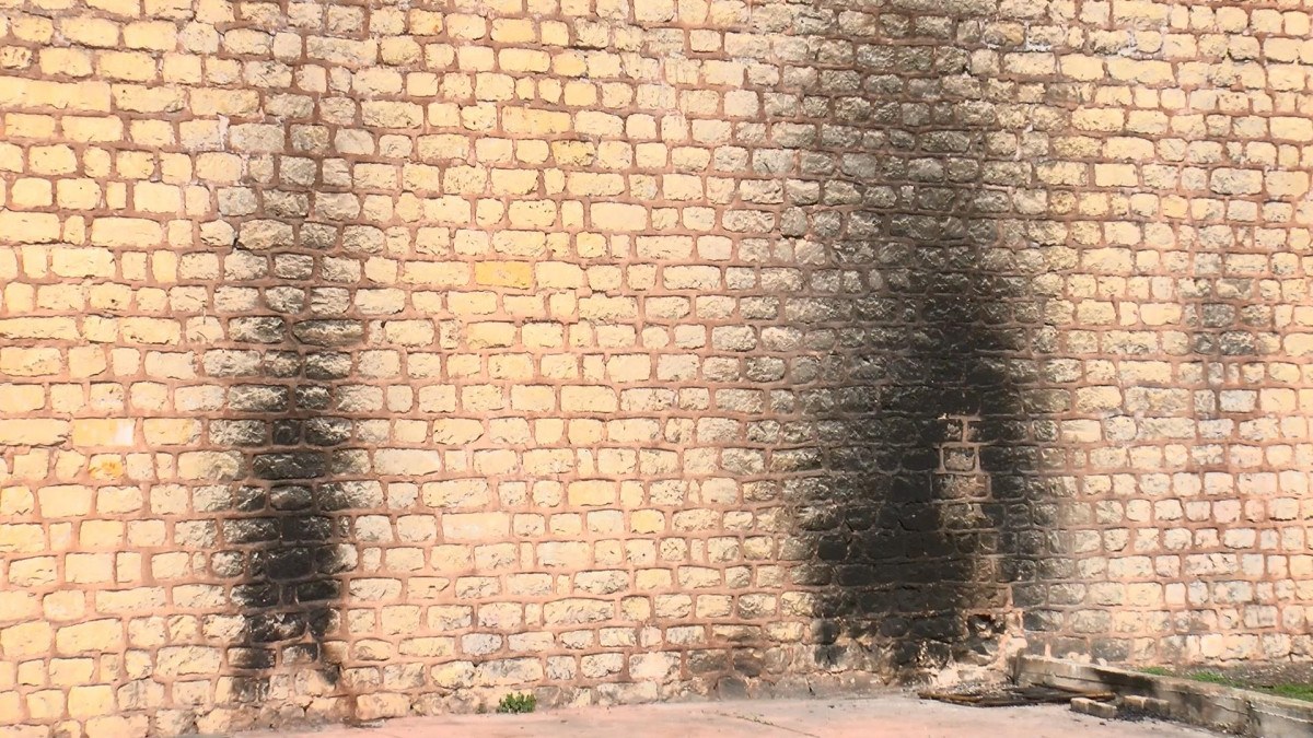 İstanbul'un 1600 yıllık surlarında mangalcıların izleri