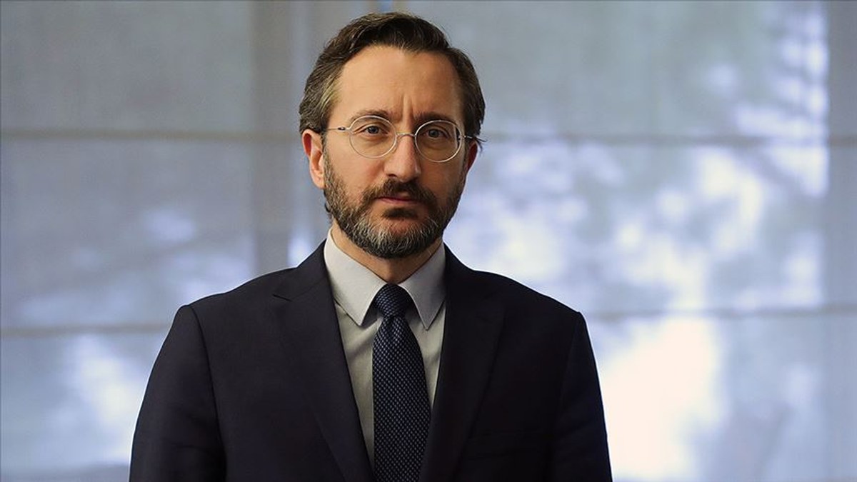 Fahrettin Altun'dan hakkındaki iddialara tepki: Cumhurbaşkanı Erdoğan ile çalışmak bir şereftir