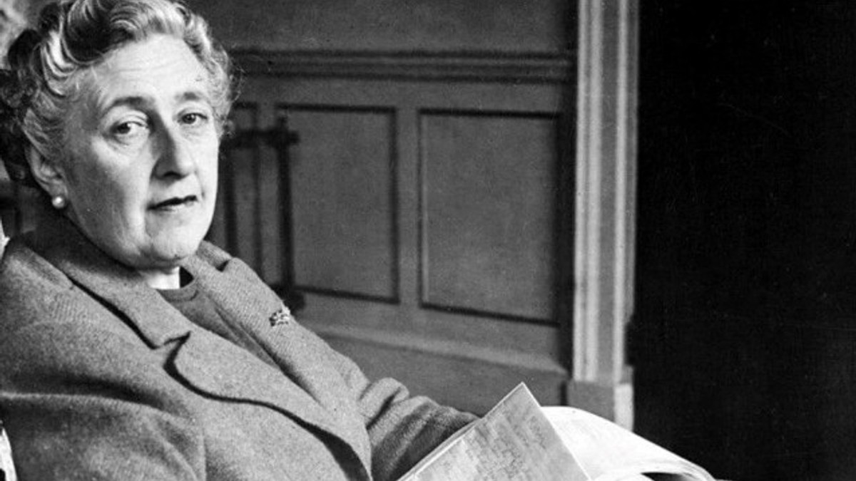 Agatha Christie'nin bazı romanlarındaki ırkçı ifadeler çıkarıldı, kitapları yeniden yazıldı