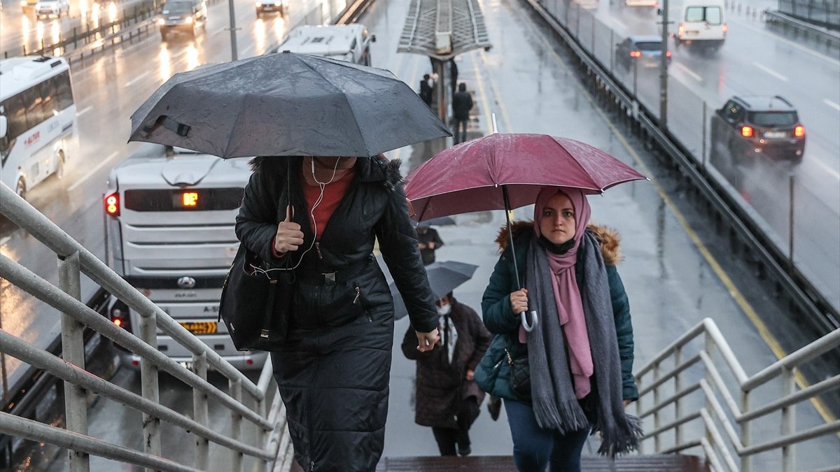 İstanbul'da yağmura teslim