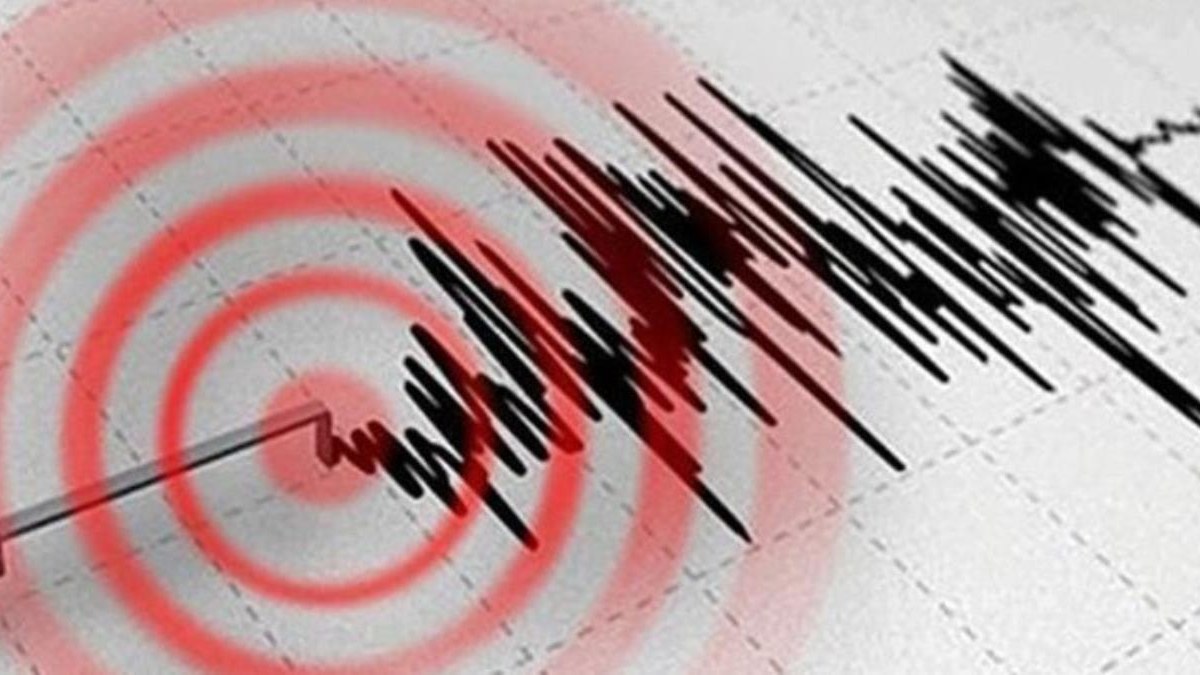 SON DAKİKA DEPREM! İzmir'de 3.7  büyüklüğünde deprem meydana geldi! İzmir Buca'da deprem