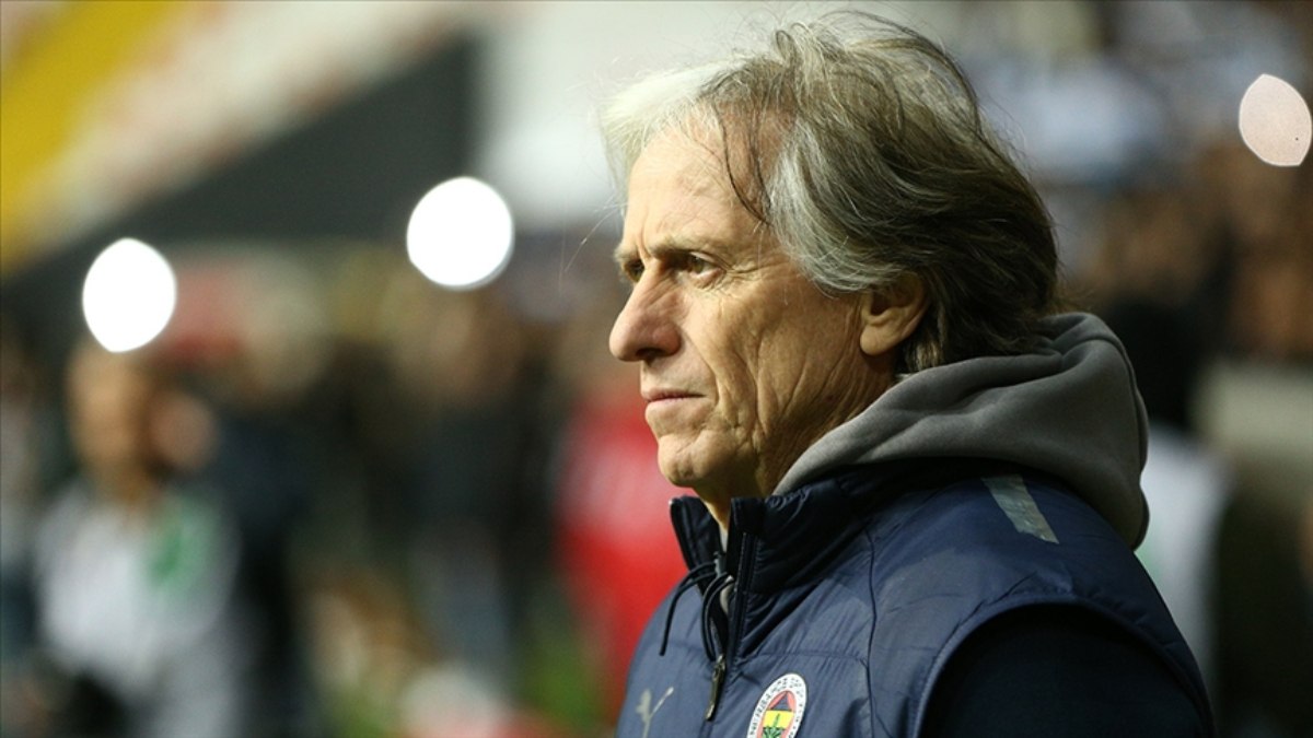 Fenerbahçe'de Jorge Jesus'un sözleşmesi feshedilebilir