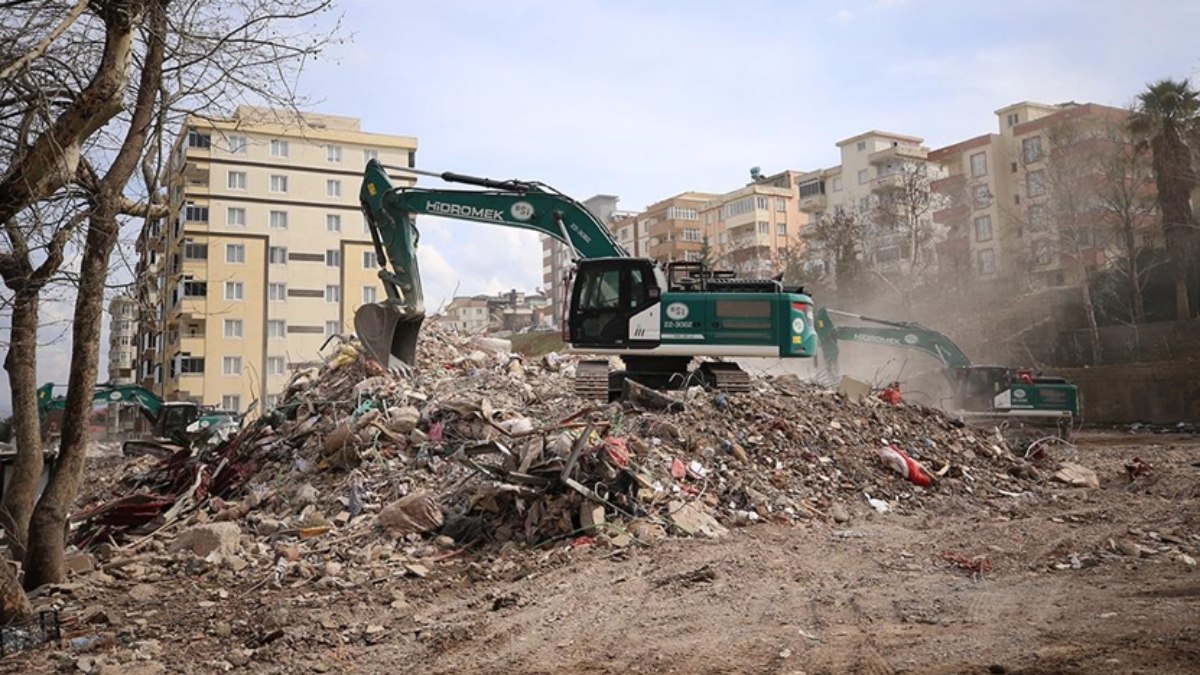 Kahramanmaraş'ta enkaz kaldırma çalışmalarında son durum