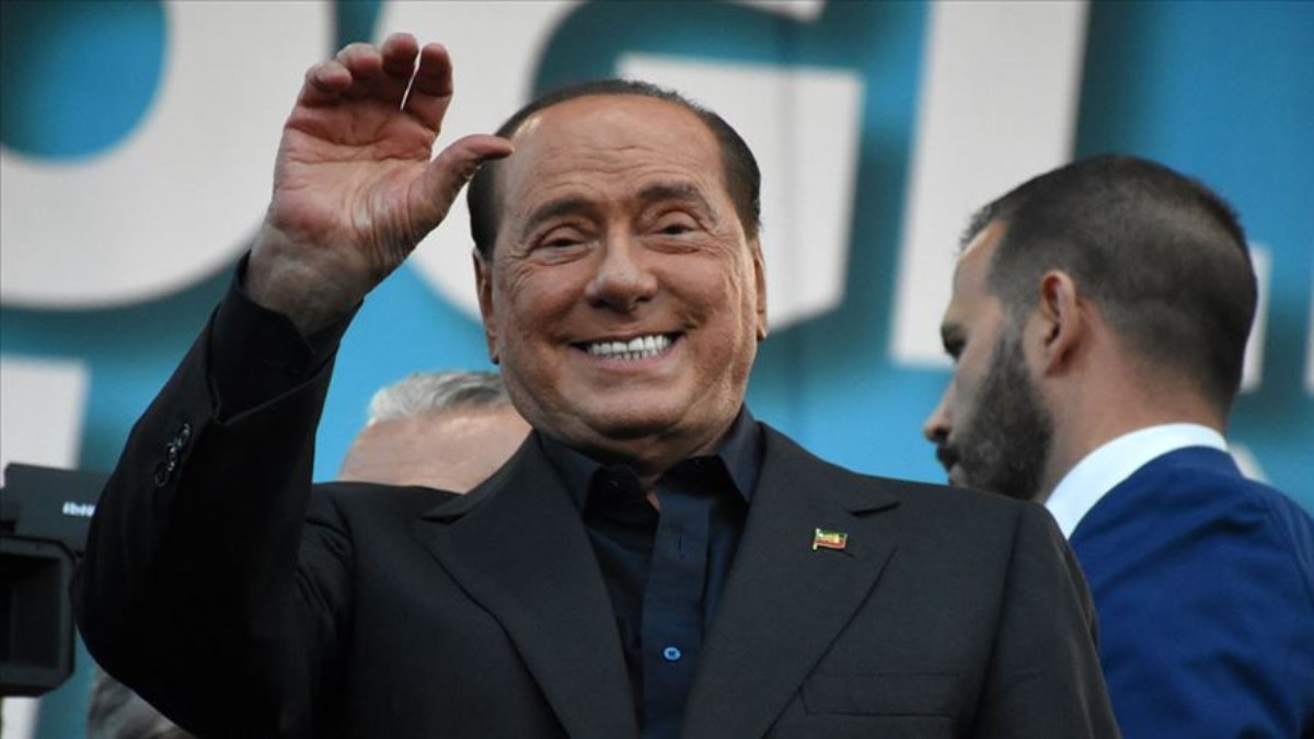 Silvio Berlusconi kimdir