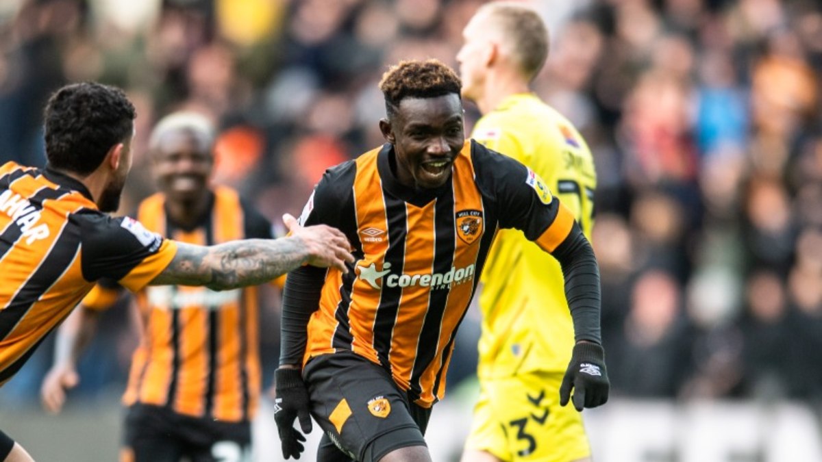 Hull City, 5 hafta sonra kazandı