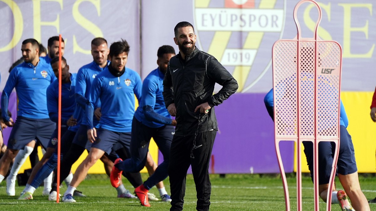 Arda Turan Eyüpspor ile ilk idmanında