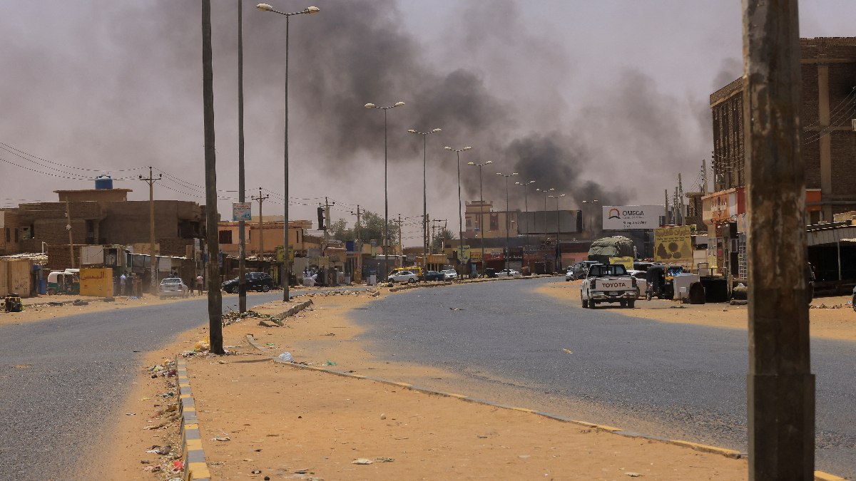 Dışişleri Bakanlığı: Sudan'da silahlı çatışmalardan endişeliyiz