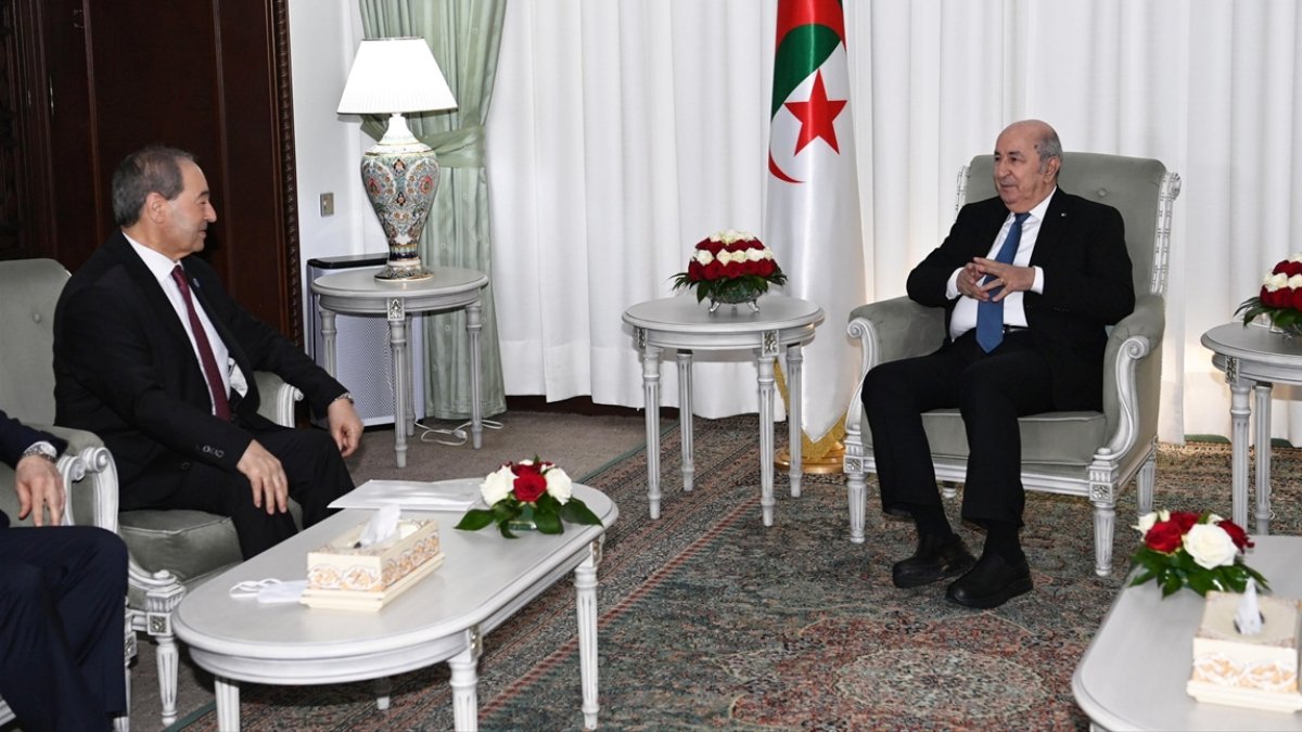 Suriye lideri Esad, Cezayir Cumhurbaşkanı Tebbun'a özel mektup gönderdi