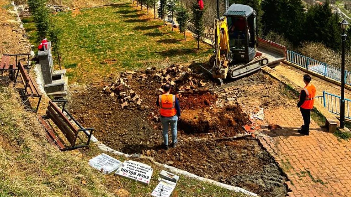 Şehit Eren Bülbül’e Trabzon’da anıt mezar yapılıyor