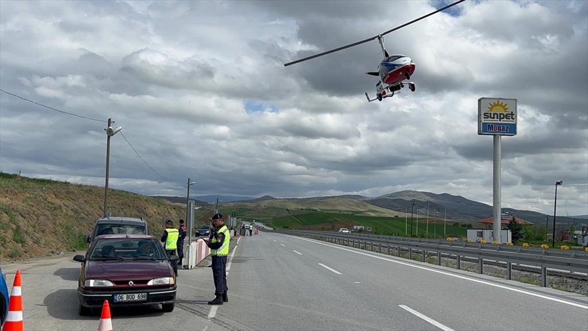 Çankırı'da Cayrokopter ile trafik denetimi gerçekleştirildi