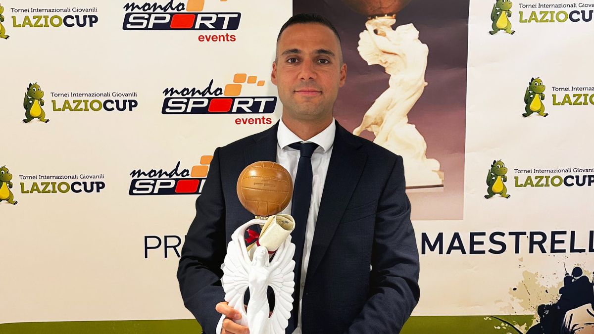 Teknik direktör Tuğberk Tanrıvermiş İtalya'da ödüle layık görüldü