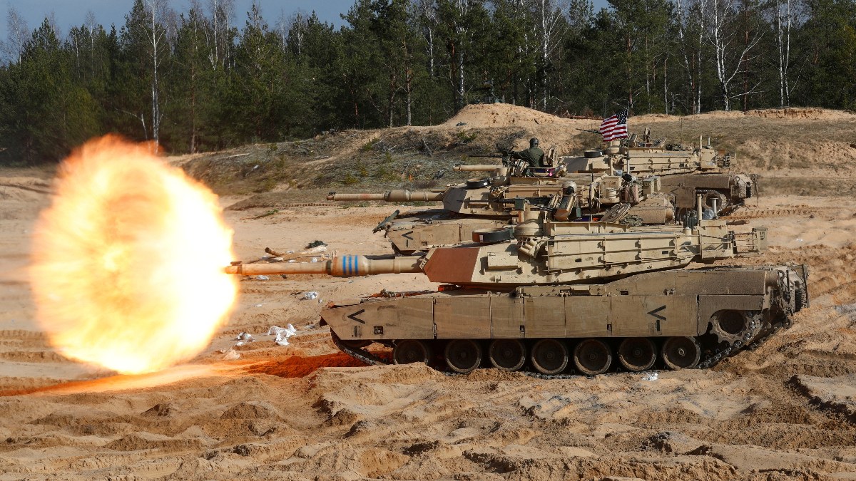 ABD’nin Abrams tankları Almanya’da: Ukrayna’ya sevk edilecekler