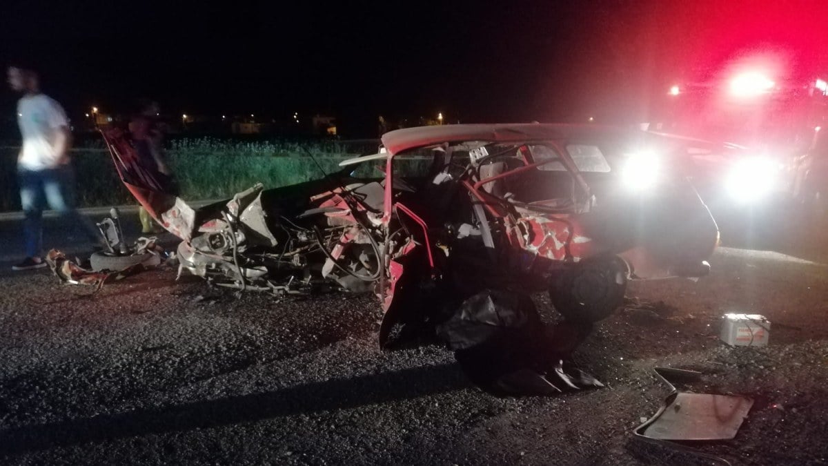 Osmaniye'de iki otomobilin kafa kafaya çarpıştığı kazada 1 kişi öldü