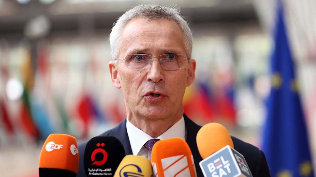 NATO Genel Sekreteri Stoltenberg: Ukrayna'ya yardım ediyoruz diye çatışmanın tarafı olmayız