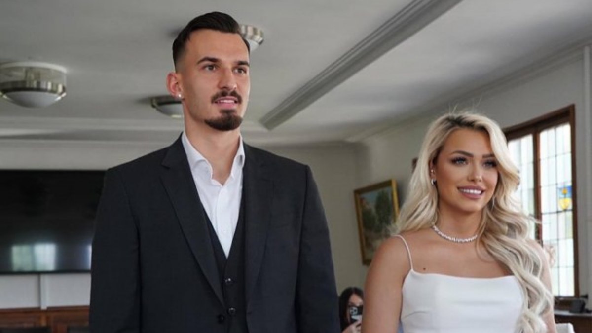 Mergim Berisha, Edona Rudaku ile evlendi