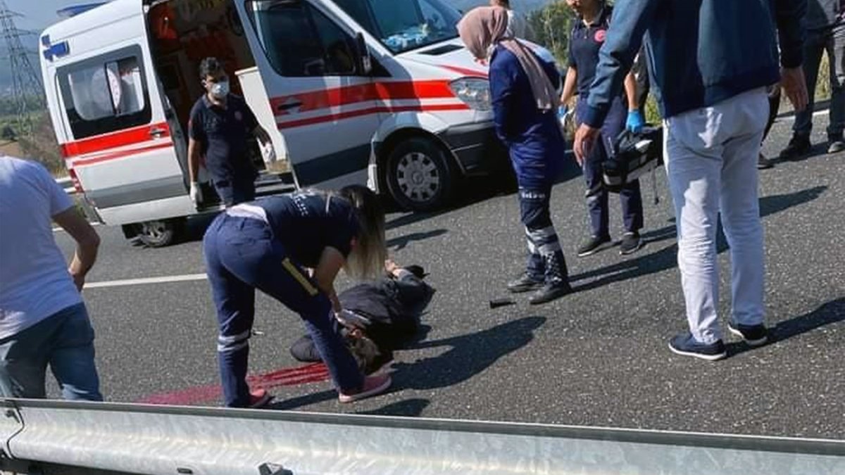 Muğla'da kamyonetle çarpılan motosiklet sürücüsü kurtarılamadı