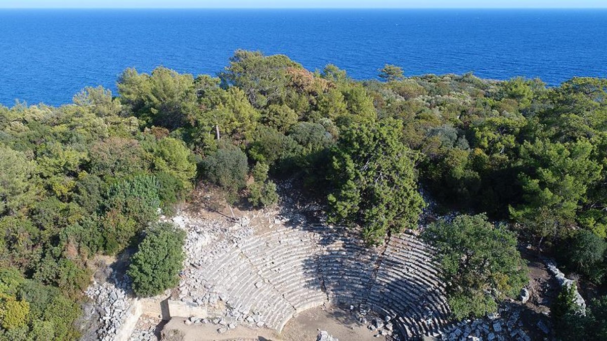 Phaselis Antik Kenti ile ilgili söylentilerin gerçeği yansıtmadığı ortaya çıktı