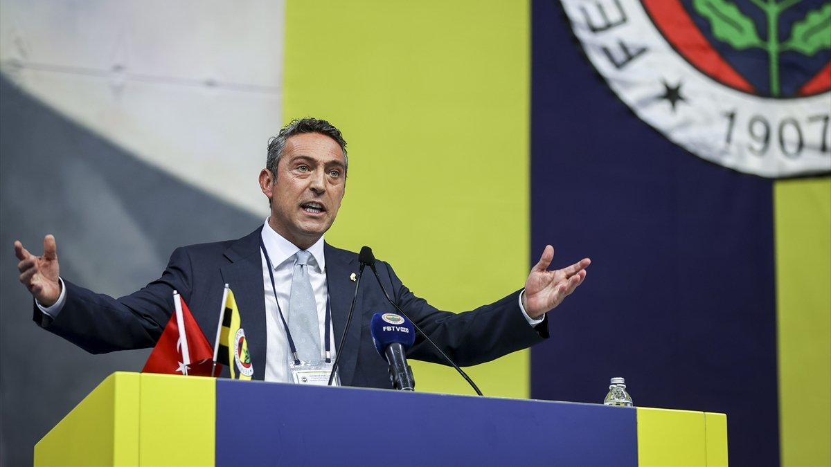Ali Koç ve yönetimi, 2022 faaliyetlerinden dolayı ibra edildi