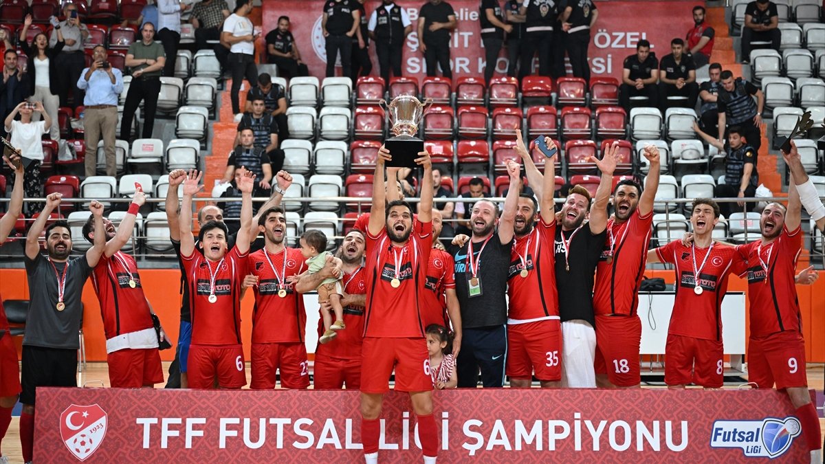 TFF Futsal Ligi'nde şampiyon İstanbul Şişlispor