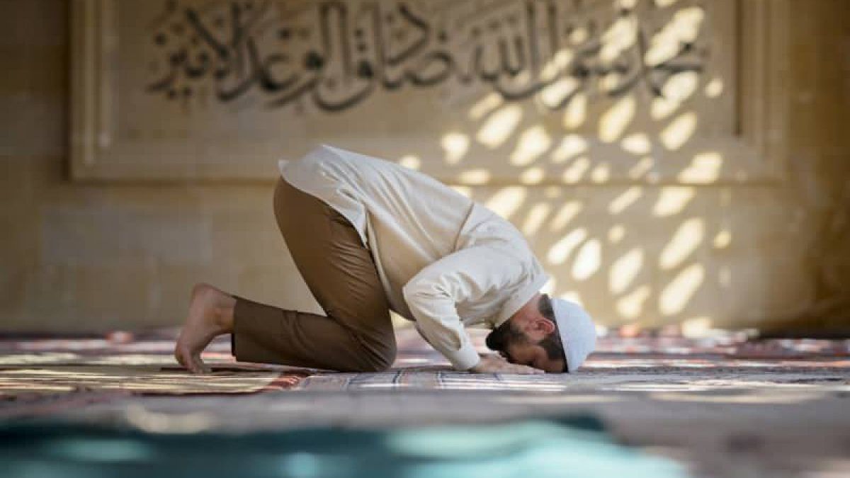 Kurban namazı var mı? Kurban kestikten sonra namaz kılmak gerekir mi?