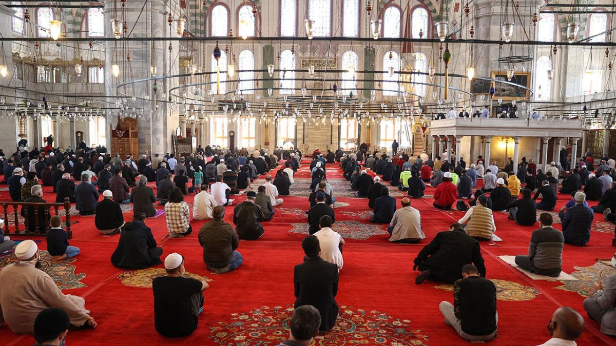 Ankara bayram namazı saat kaçta? Ankara bayram namazı vakti..