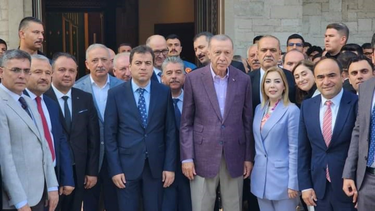 Cumhurbaşkanı Erdoğan bayram namazını Muğla'da kıldı