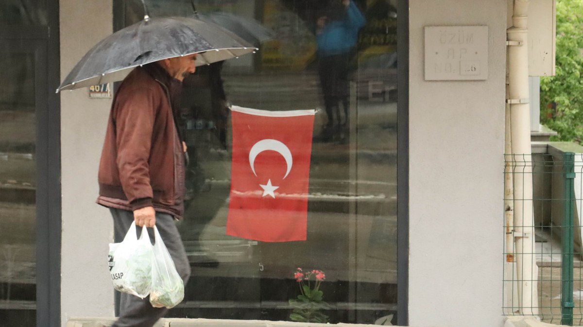 Meteoroloji yarın için uyardı! Tekirdağ ve Edirne için kuvvetli yağış