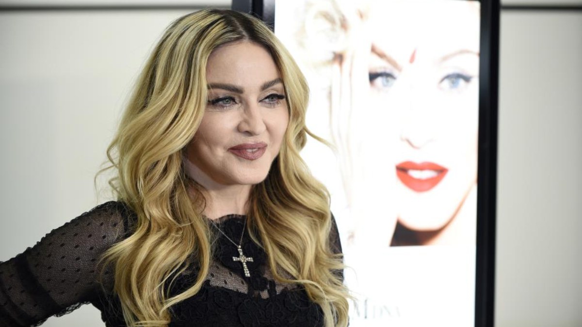 Madonna yoğun bakıma kaldırıldı: Dünya turnesi ertelendi