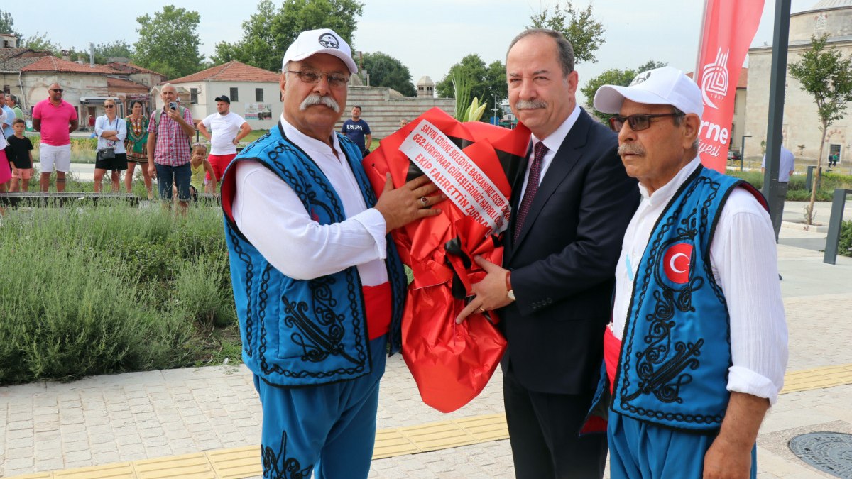 Kırkpınar Yağlı Güreşleri haftası 'karşılama' geleneği ile başladı