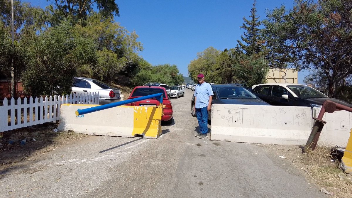 İzmir'de karavancıların tatil yaptığı noktaya beton blok koydular! Tatilciler 3 gün mahsur kaldı