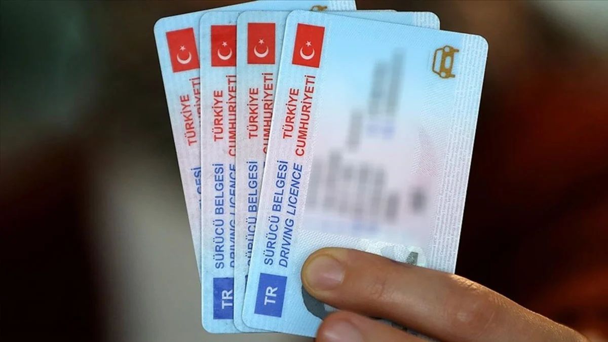 Sürücü adayları dikkat! Ehliyet, kurs ve sürücü belgesi ücretleri ne kadar oldu?