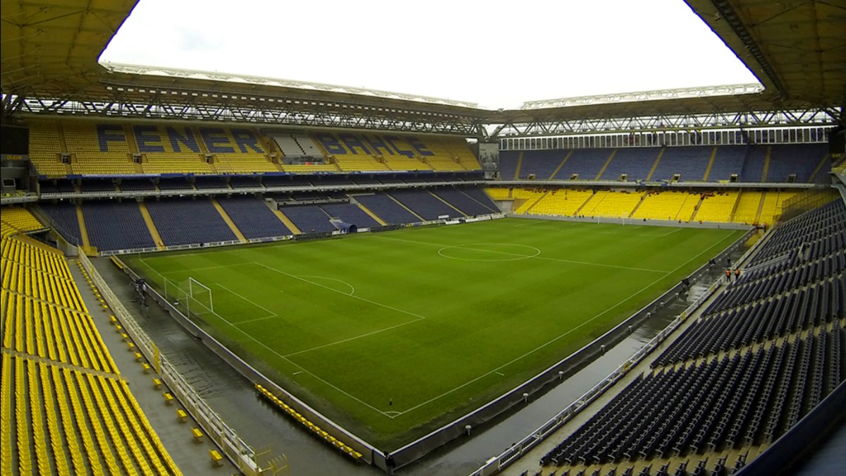 Fenerbahçe Stadyumu'nun ismi Atatürk Stadı oluyor!